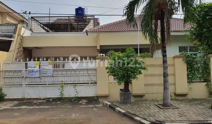 rumah strategis depan fasum dan bebas bjr 1