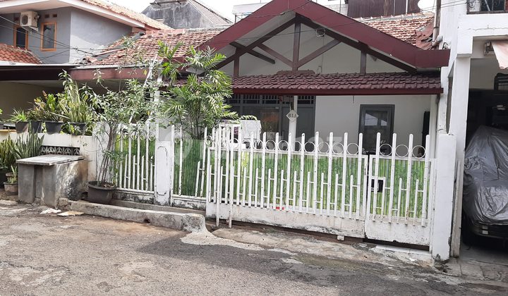 Rumah Kompleks Yang Sangat Strategis Dekat Duren Tiga Dan Kemang 2