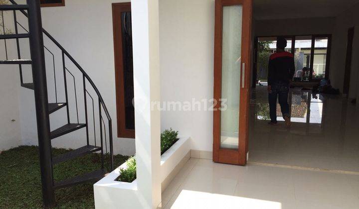 Rumah bagus dan terawat sumbersari 1