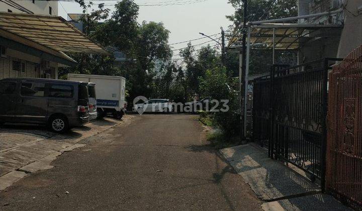 Dijual rumah letak strategis dekat dengan Mall Kelapa Gading 2