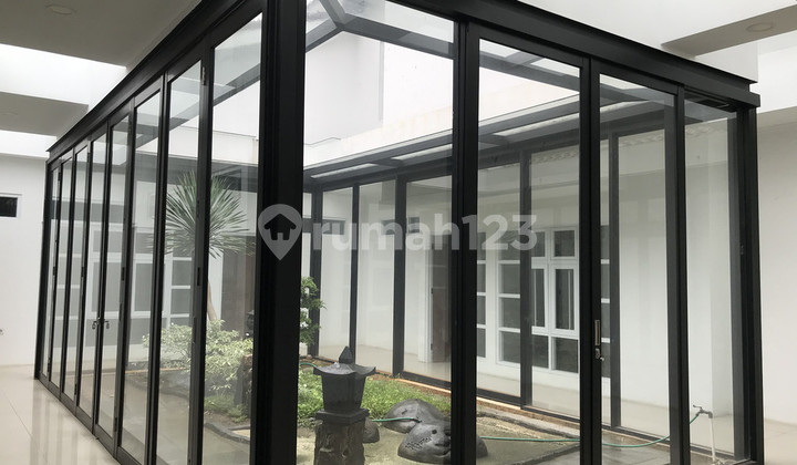 Rumah Asri dan Bagus Menteng Jakarta Pusat 2