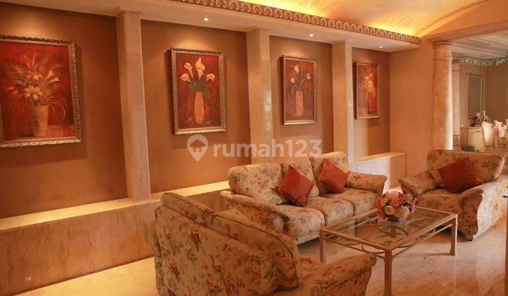 Rumah Mewah Pakuwon Indah Villa Bukit Regency VBR Surabaya Barat Full Marmer Classic Modern Siap Huni 2