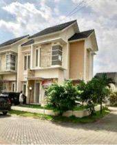 Rumah Pojok Cluster Modern Graha Mulia Suhat 1