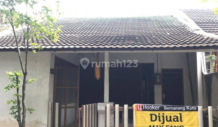 Rumah siap huni di daerah Ketileng 1