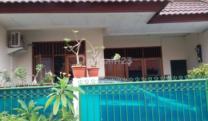 Rumah  Kondisi Terawat dan Kokoh 1