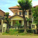 Rumah Cantik 2 lantai Graha Famili Surabaya 1