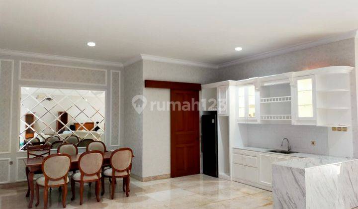 Rumah cantik dan Asri 4KT, 250m2. 1