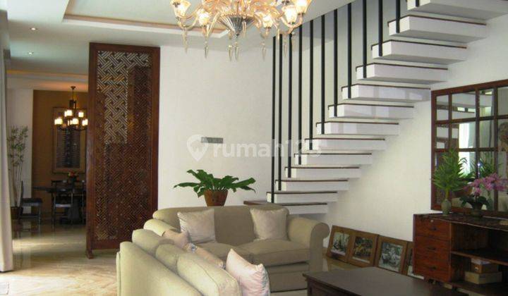 Cozy Furnished Town House at Kemang 1