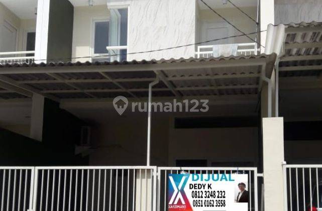 Rumah Baru Gress Minimalis lokasi Semolowaru Elok 1