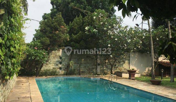 rumah besar  jagakarsa  harga ok nego lokasi dekat gate toll brigif 2