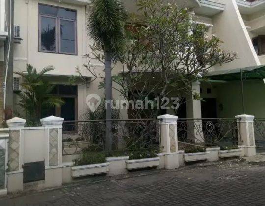 Rumah mewah dan megah di jalan kaliurang 1