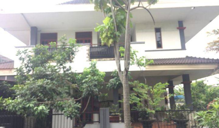 Rumah 2 Lantai di Komplek Beo Indah 2