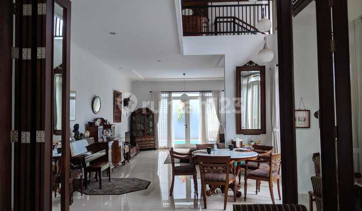 Gegerkalong, Lux minimalis + Swimming Pool 2