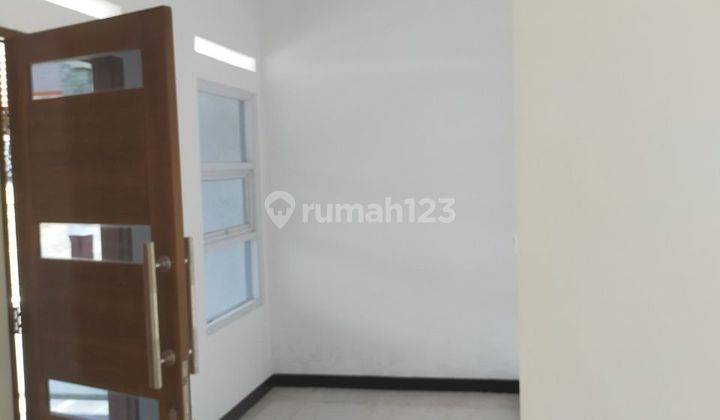 RUMAH ASRI BARU DI CIHANJUANG RAHAYU DEKAT UNIV ADVENT PARK & ZOO 2