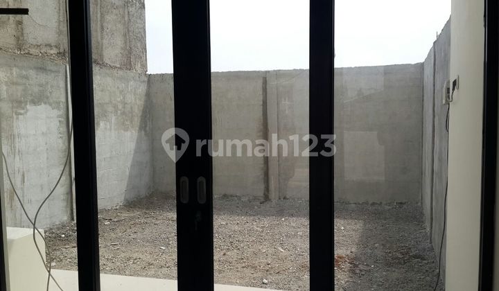 RUMAH BARU MODERN DI ARCAMANIK CISARANTEN 700MTR DARI AL-GHIFARY 2