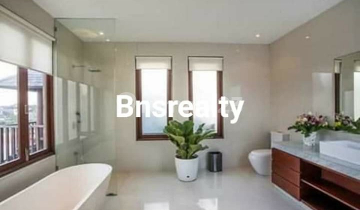 Villa Lokasi Berawa 2