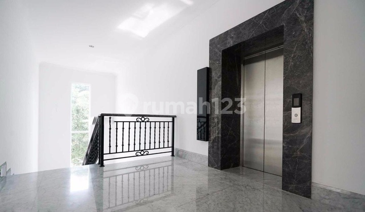 Luxury House very nice and elegant in Pondok Indah South Jakarta 2