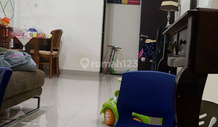 Rumah casajardin UK 7x15 2 lantai semi furnished Jakarta barat 1