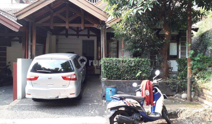 Rumah Asri,nyaman, sejuk di lokasi strategis 1