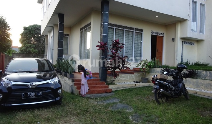rumah luas 3lantai view bandung city full di pasir impun arcamanik bandung 2
