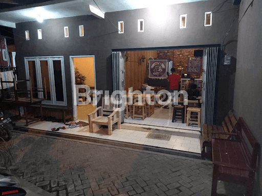 MURAH DAN STRATEGIS, RUMAH KOS DAN CAFE DI PAKISJAJAR - PAKIS KAB. MALANG 2