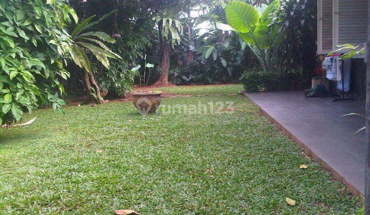 Rumah lama luas di darmawangsa - kebayoran baru 1