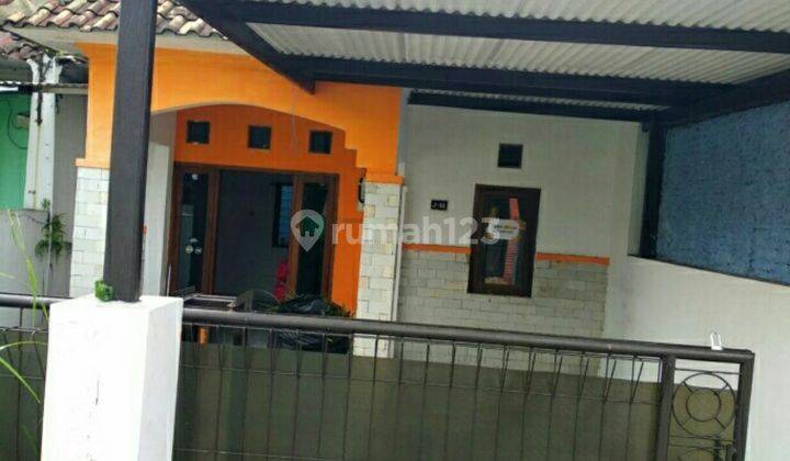 Rumah Sederhana, Aman Nyaman. Deket hotel Alana Colomadu 2