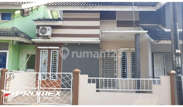 RUMAH GREENLAND RUMAH GREENLAND