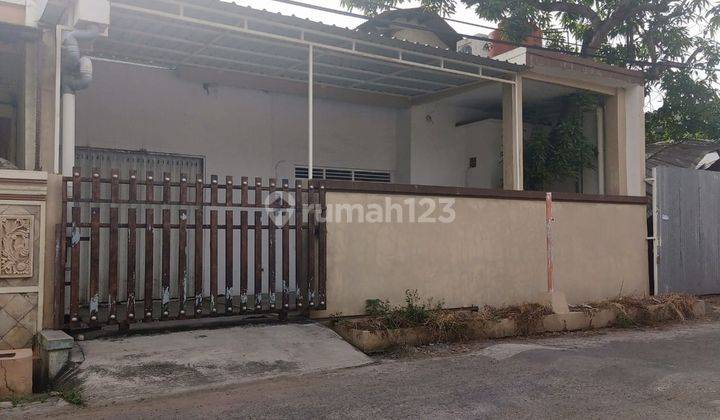 Rumah asri nyaman di daerah Plamongan indah 2