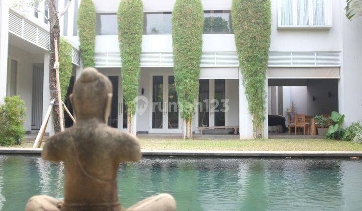 Rumah Mewah, Asri Dan Elegant Dgn Pool di Cilandak Cipete