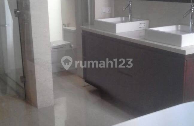 Rumah di Lokasi Strategis Bilangan Cilandak 2