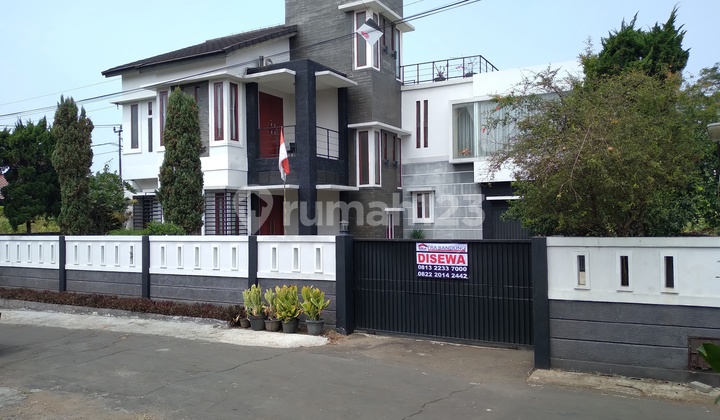 Rumah lux, dekat tol pasteur, non furnish