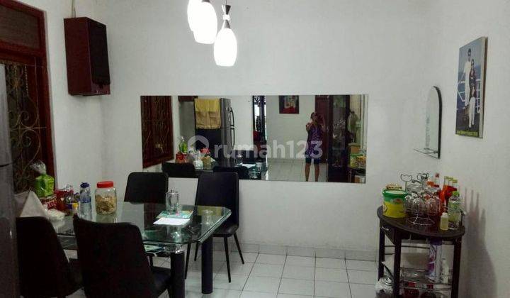 Rumah Semi Furnished Bebas Banjir di Duren Sawit Jakarta Timut, Lokasi Strategis 2