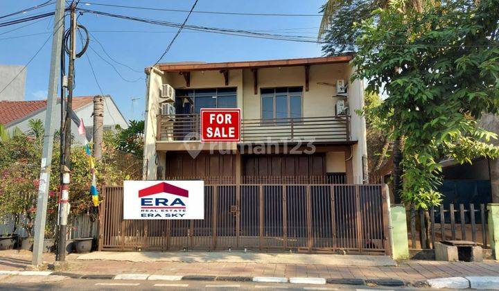 Rumah 2 lantai cocok untuk usaha di Pondok Kelapa 1