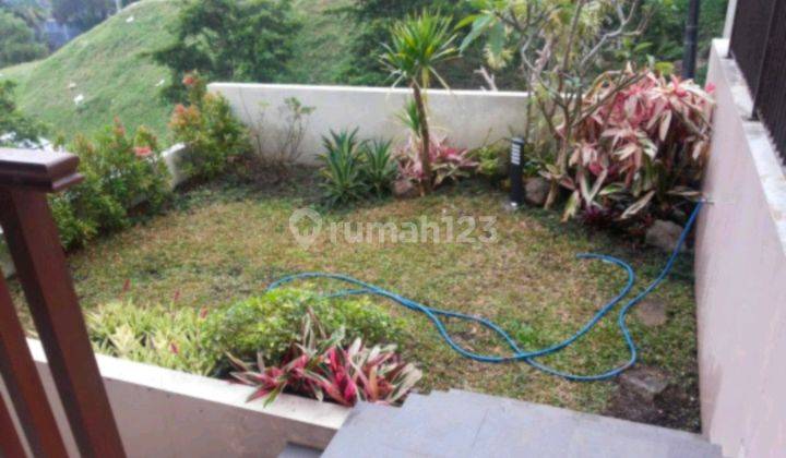 Rumah 2 lantai minimalis Setiabudi Bandung Utara 2