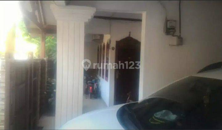 Rumah siap huni dengan View Lapangan Golf Rawamangun 2