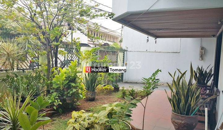 Rumah Tomang Hitung Harga Tanah, Strategis, Wijaya Kusuma, Tomang, Jakarta Barat