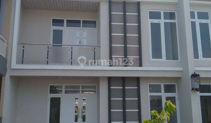 Rumah baru di Pelita Juanda Town House, Sidoarjo 1