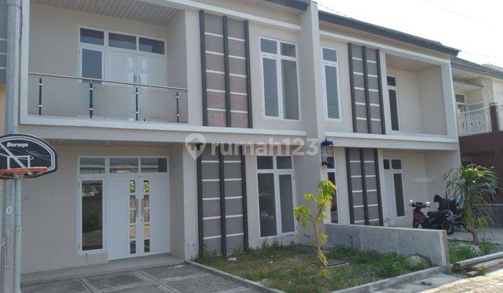 Rumah baru di Pelita Juanda Town House, Sidoarjo 2