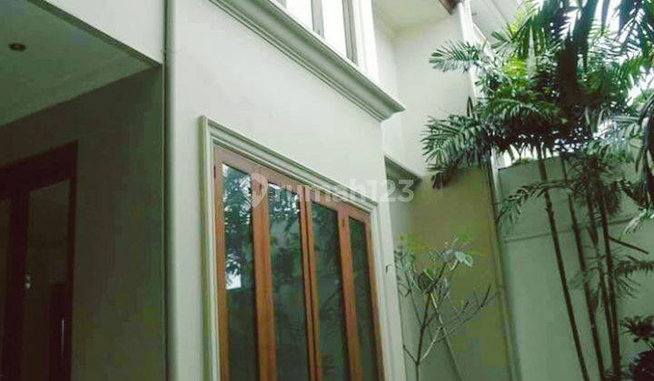 RUMAH MEWAH at Jl GAHARU CIPETE JAKSEL (GARDEN, SWIMMING POOL) 1