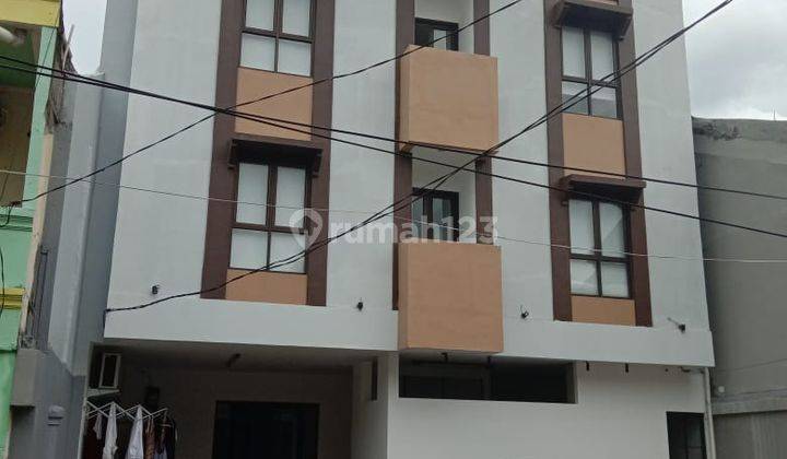 Jual Rumah Kosan Tebet ada 27 Kamar Tidur 1