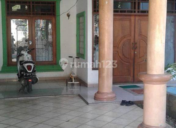 Rumah di Komplek Bina Marga Pondok Kelapa 1