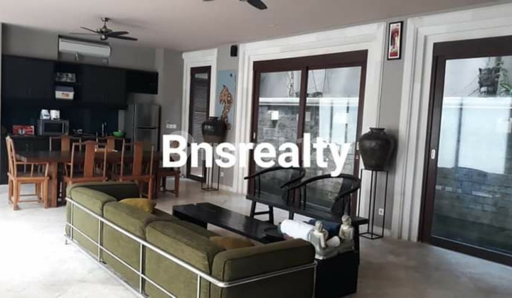 Villa Lokasi Petitenget 2