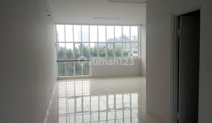 Dijual Cepat Ruko berlantai 3 di area Gading Serpong, dengan harga Jual terjangkau 2