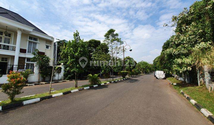 Raya Taman Golf Lt. 240. Fully Furnished. Hadap Barat. Modernland Tangerang 2