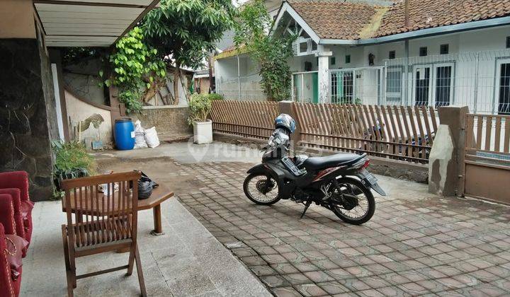 Rumah di Sayap Dewi Sartika, Ada Kost2an 7 Kamar Tidur 2