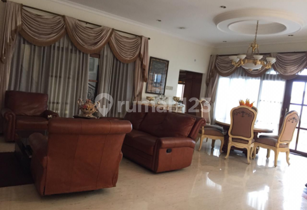Cipaganti - Dijual Rumah Mewah Strategis Sayap Cipaganti, Bandung 1