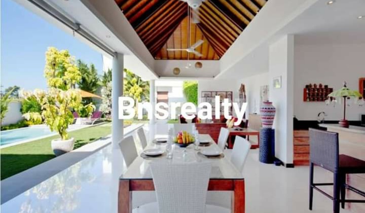 Villa Location Batu Bolong 2