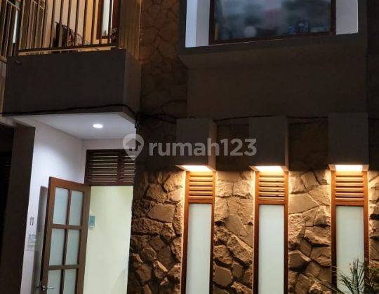 Rumah tinggal siap huni 2 lantai di Pesanggrahan Kusuma Batu 1