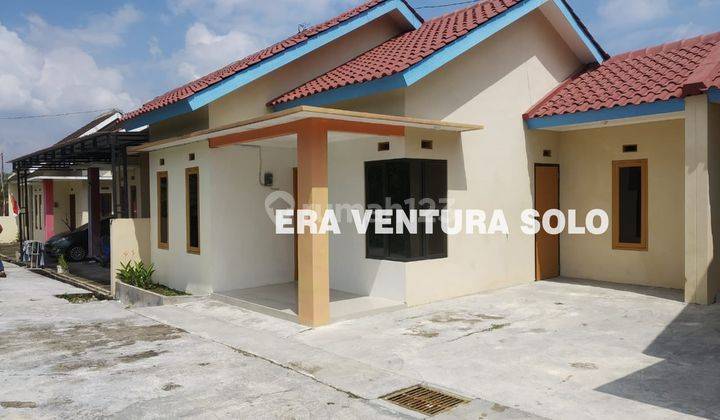 Rumah Baru Gress Gondangrejo 1